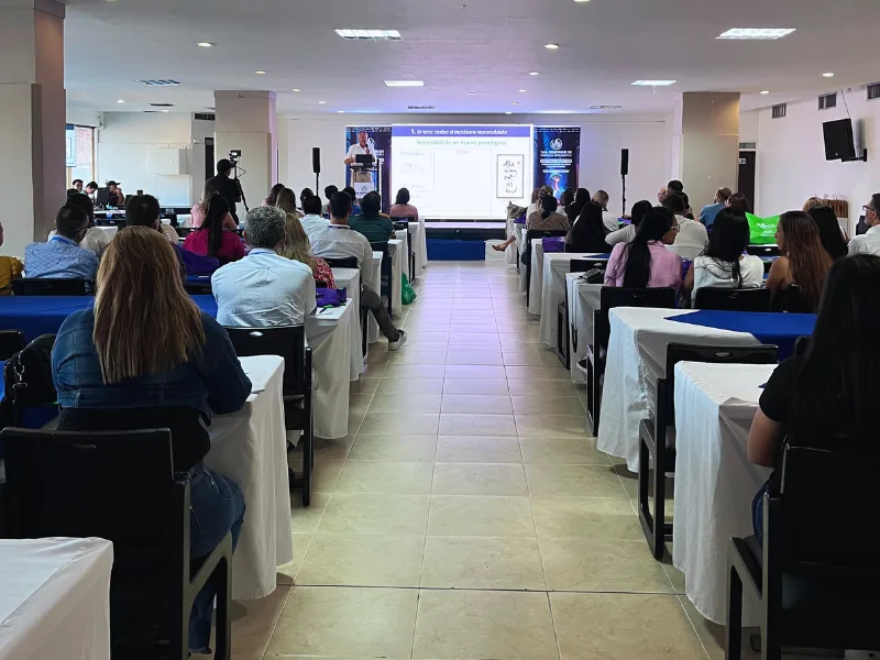 Asistentes al simposio
